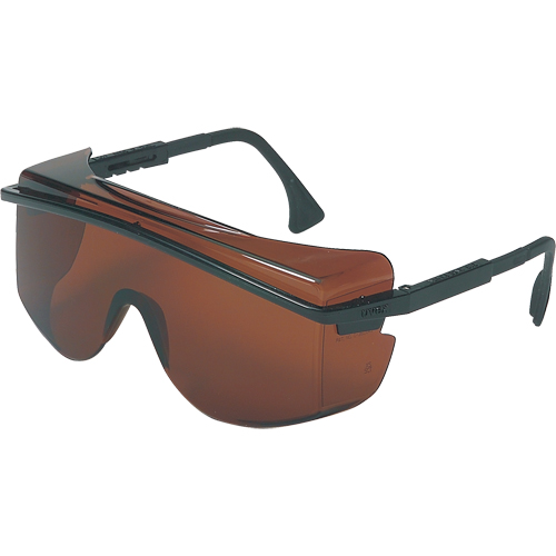 Lunettes de s&eacute;curit&eacute; Uvex Astrospec OTG 3001, Lentille Grise/fum&eacute;e, Anti-&eacute;gratignures, ANSI Z87+/R&eacute;pond ou surpasse la norme CSA Z94.3 Seagulf Marine Industries Inc.
