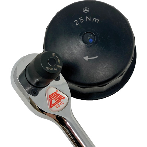 Torque Limiting Ratchet Wrench, 3/8" Drive, Cushion Grip Handle Seagulf Marine Industries Inc.