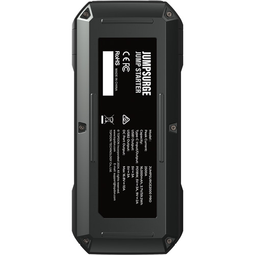 D&eacute;marreur de secours, banque d'alimentation et lampe de poche JumpSurge2000Pro &agrave; 2500 A de pointe Seagulf Marine Industries Inc.