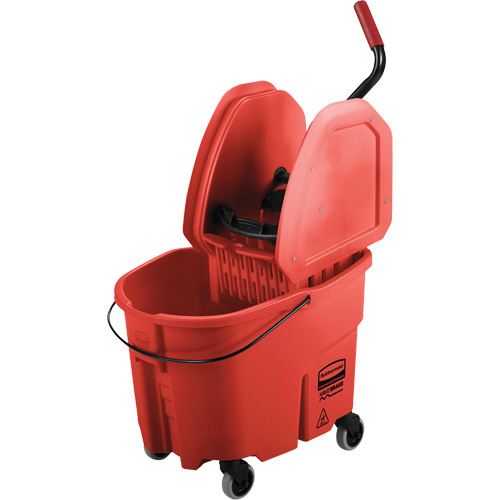 Ensemble de seau pour vadrouille et essoreuse WaveBrake, Pression vers le bas, 8,75 gal. US (35 pintes), Rouge Seagulf Marine Industries Inc.