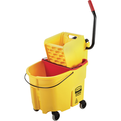 Ensemble de seau pour vadrouille et essoreuse WaveBrake, Pression lat&eacute;rale, 8,75 gal. US (35 pintes), Jaune Seagulf Marine Industries Inc.