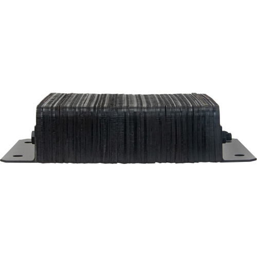 Butoirs de quai lamell&eacute;s, Horizontal, Caoutchouc, 18" la x 4" p x 12" h Seagulf Marine Industries Inc.