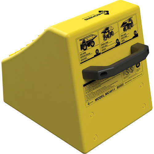Cale de roue ultra-robuste pour l'exploitation mini&egrave;re Checkers Safety sans support, PEHD, Jaune, 14-1/2" la x 17-1/2" p x 16" h Seagulf Marine Industries Inc.