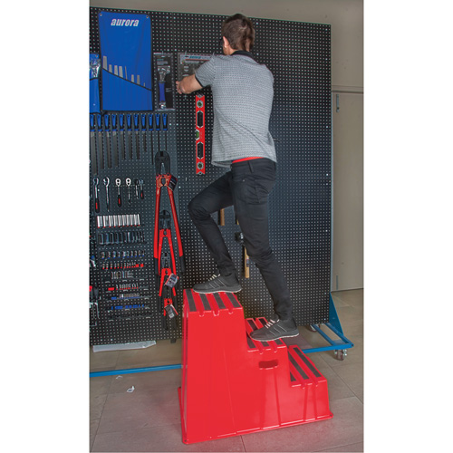 Industrial Step Stool, 3 Steps, 34-13/16" x 22-7/16" x 28-1/2" High Seagulf Marine Industries Inc.