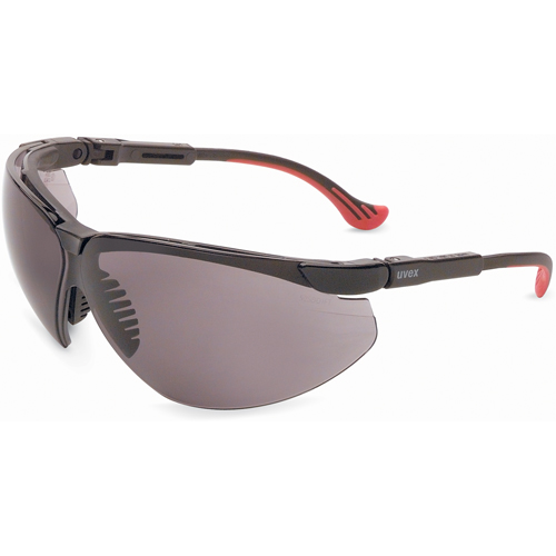 Lunettes de s&eacute;curit&eacute; Uvex Genesis XC, Lentille Grise/fum&eacute;e, Anti-&eacute;gratignures, R&eacute;pond ou surpasse la norme CSA Z94.3 Seagulf Marine Industries Inc.