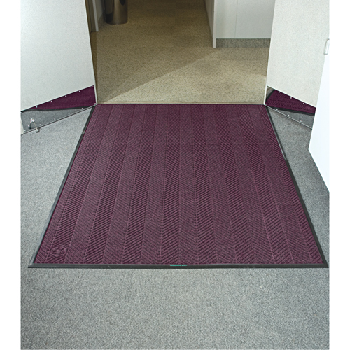 Tapis Waterhog Eco Elite, Essuie-pieds/grattoir, 4' x 6' x 3/8", Marron Seagulf Marine Industries Inc.