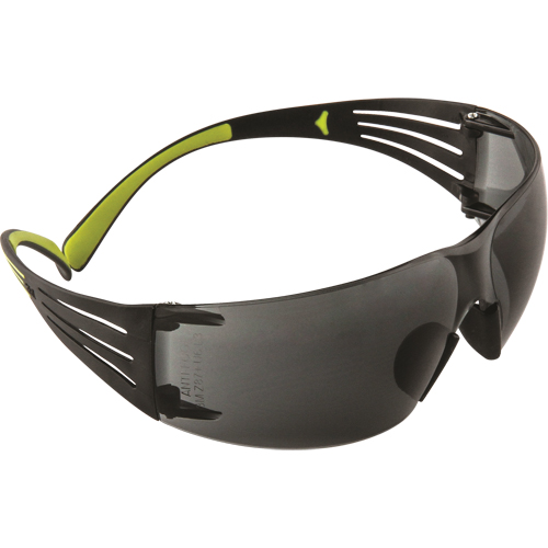 Lunettes de s&eacute;curit&eacute; SecureFit s&eacute;rie 400, Lentille Grise/fum&eacute;e, Antibu&eacute;e/Anti-&eacute;gratignures, ANSI Z87+/R&eacute;pond ou surpasse la norme CSA Z94.3 Seagulf Marine Industries Inc.