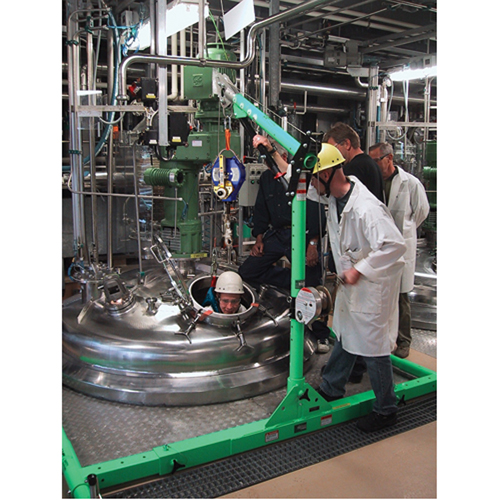 Confined Space 5-Piece Davit Hoist System Seagulf Marine Industries Inc.
