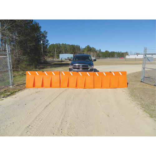 Traffic Barriers, Water-Filled, 62.25" L x 24" H, Orange Seagulf Marine Industries Inc.