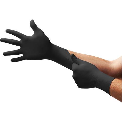 Gants d'examen MidKnight, Moyen, Nitrile, 4,7 mils, Sans poudre, Noir, Classe 2 Seagulf Marine Industries Inc.