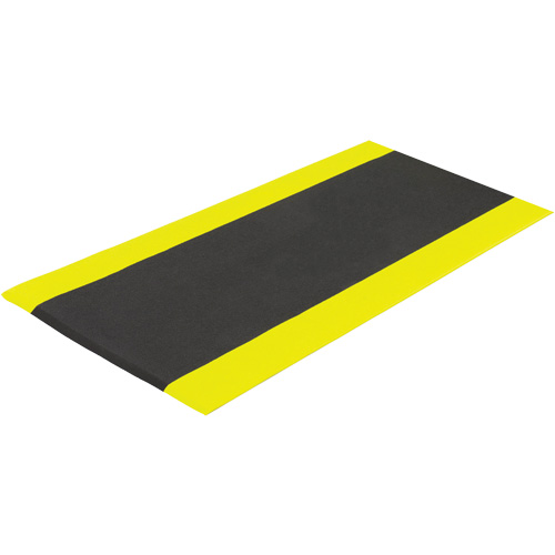 Tapis antifatigue Airsoft, Rugueux, 3' x 5' x 3/8", Noir/Jaune, &eacute;ponge en PVC Seagulf Marine Industries Inc.