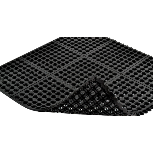 Tapis antifatigue &agrave; imbrication Cushion-Ease 550, &agrave; fentes, 3' x 3' x 3/4", Noir, Caoutchouc Seagulf Marine Industries Inc.