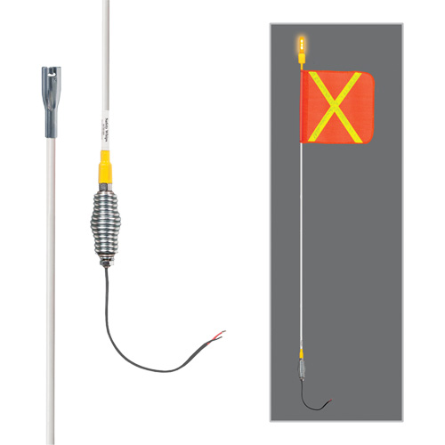 Tiges de s&eacute;curit&eacute; tout-temps de s&eacute;rie lourde avec lumi&egrave;re DEL constante Safety Whip, Fixation Ressort, Hauteur 5', Orange avec X r&eacute;fl&eacute;chissant Seagulf Marine Industries Inc.