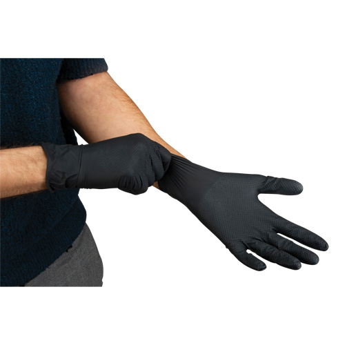 Gants d'examen de poids lourd &agrave; prise tactile, 2T-Grand, Nitrile, 8 mils, Sans poudre, Noir, Classe 2 Seagulf Marine Industries Inc.