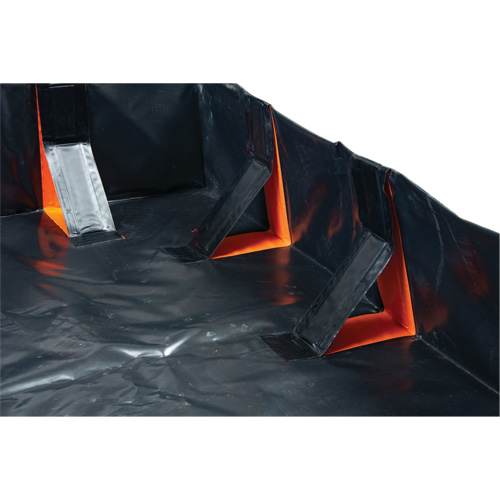 Berme d&eacute;ployable &agrave; mur IBX, Capacit&eacute; 1077 gal. US, 12' la x 12' lo x 12" h, Support &agrave; encliqueter Seagulf Marine Industries Inc.