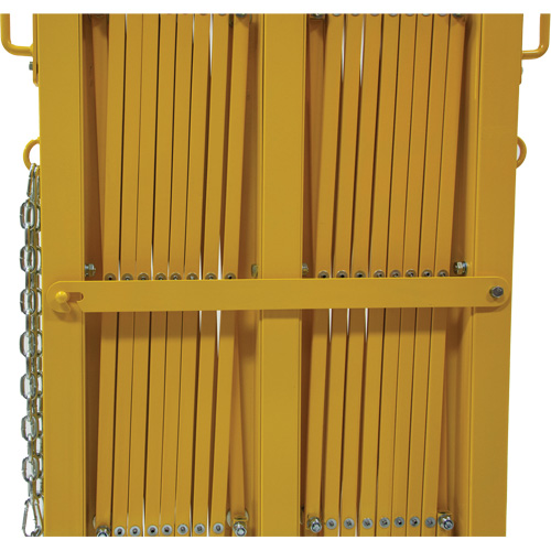 Barri&egrave;re extensible, 84" h x 20' lo, Jaune Seagulf Marine Industries Inc.