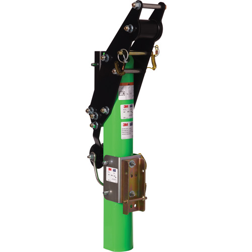 M&acirc;t de potence universel pour espace clos DBI-SALA Seagulf Marine Industries Inc.
