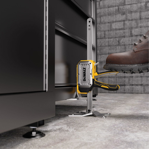 TOUGHSERIES Construction Jack Seagulf Marine Industries Inc.