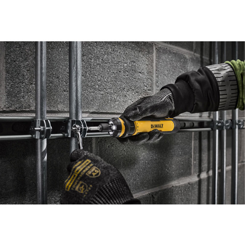 Jeu de tournevis sans fil de 14 morceaux avec commande FLEXDRIVE, 4 V, 44 lb-po/5 Nm couple max. Seagulf Marine Industries Inc.