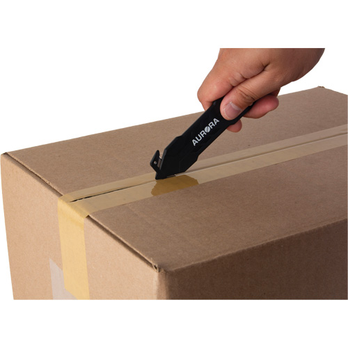 Disposable Safety Knife , Stainless Steel, Plastic Handle Seagulf Marine Industries Inc.