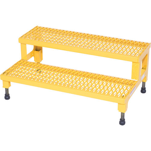 Plate-forme ajustable Step-Mate, 2 marche(s), 36-3/16" la x 22-7/8" lo x 15-1/4" h, Capacit&eacute; 500 lb Seagulf Marine Industries Inc.