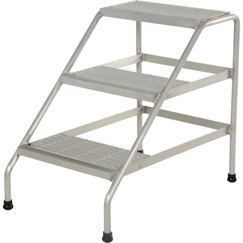 Aluminum Step Stand, 3 Step(s), 22-13/16" W x 34-9/16" L x 30" H, 500 lbs. Capacity Seagulf Marine Industries Inc.