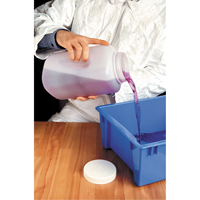 Bouteilles, Ronde, 128 fl. oz., Plastique Seagulf Marine Industries Inc.