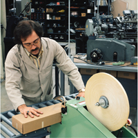 Rubans adh&eacute;sifs opaques 8934 Tartan, &eacute;paisseur 4 mils, 12 mm (1/2") x 55 m (180')  Seagulf Marine Industries Inc.