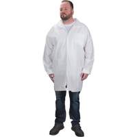 Sarraus de laboratoire de protection, Microporeux, Blanc, Moyen Seagulf Marine Industries Inc.