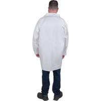 Sarraus de laboratoire de protection, Microporeux, Blanc, Moyen Seagulf Marine Industries Inc.