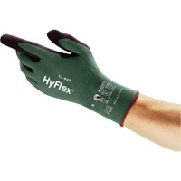 Gants polyvalents &eacute;coresponsables HyFlex 11-842, 5, R&ecirc;vetement Mousse de nitrile, Calibre 15, Enveloppe en Nylon Seagulf Marine Industries Inc.