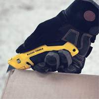 Self-Retracting Utility Knife, Steel, Cushion Handle Seagulf Marine Industries Inc.