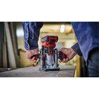 Toupie compacte avec base fixe et plongeante professionnelle sans fil (outil seulement) Seagulf Marine Industries Inc.