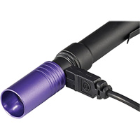 Lampe stylo UV avec port de recharge micro USB Stylus Pro, DEL, Corps en Aluminium, piles Rechargeable, Compris Seagulf Marine Industries Inc.